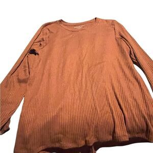 American Eagle Outfitters Ribbed Top in Warm Brown soft and sexy plush size med